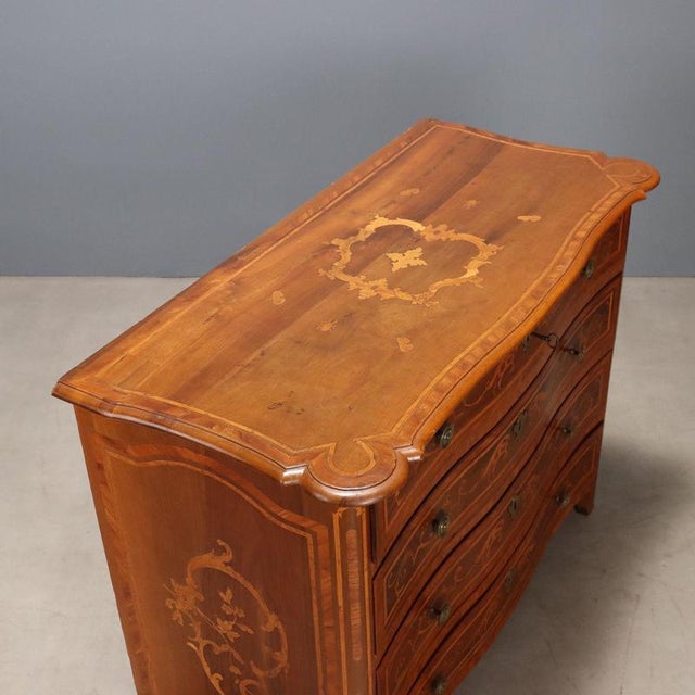 18th Century Baroque Walnut Chest of Drawers For Sale - Image 9 of 13
