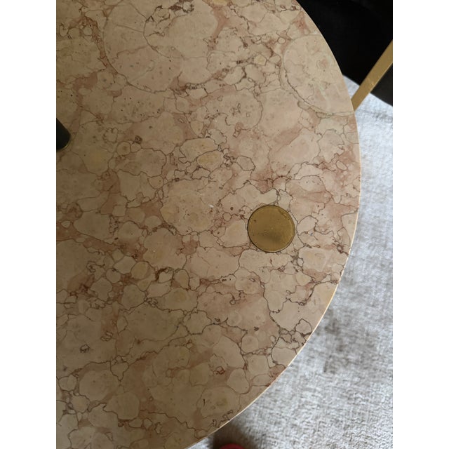 Tommi Parzinger Vintage Mid Century Modern Brass and Marble Table Lamp in the Manner of Harvey Probber For Sale - Image 4 of 10