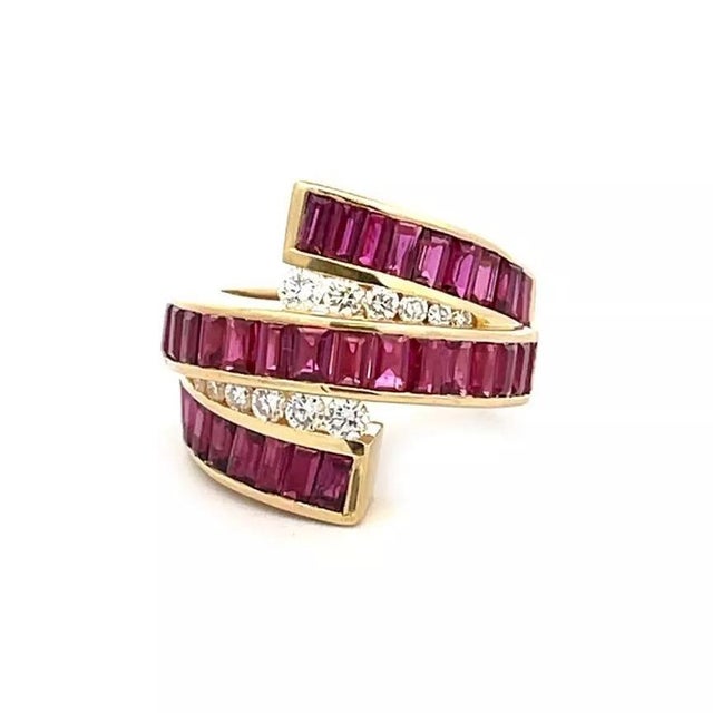 Contemporary Ruby & Diamond 18k Ring Yellow Gold Wide Impresive 5 Row Bypass Fan Band For Sale - Image 3 of 7