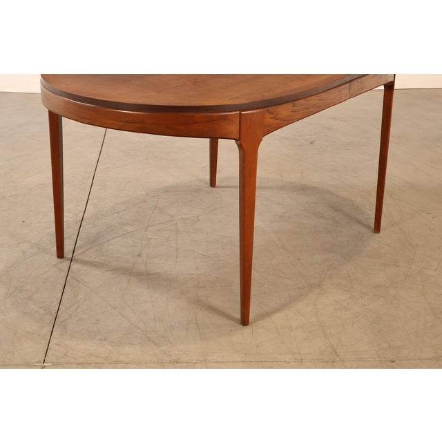 Lane 'Rhythm' Mid Century Modern Walnut Expandable Dining Table For Sale - Image 11 of 18