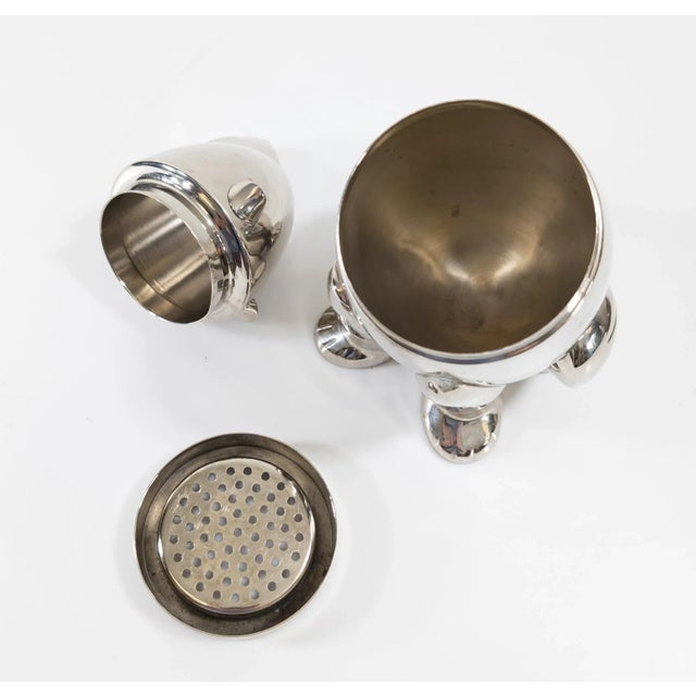 Mid-Century Modern Art Deco Style Chrome Polar Bear Cocktail Shaker For Sale - Image 11 of 12