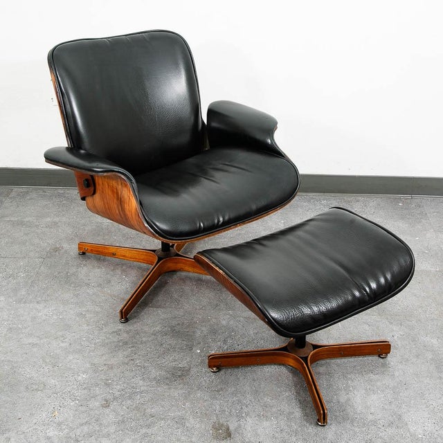 Mid Century Modern Lounge Chair Plycraft Mr Chair Black Swivel George Mulhauser, 2 Pieces For Sale - Image 10 of 12