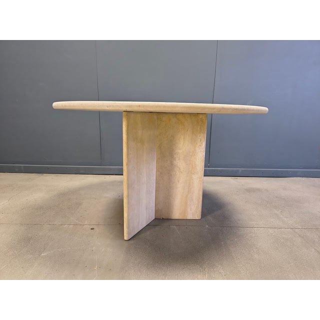Round Italian Travertine Dining Table 1970s For Sale - Image 11 of 13