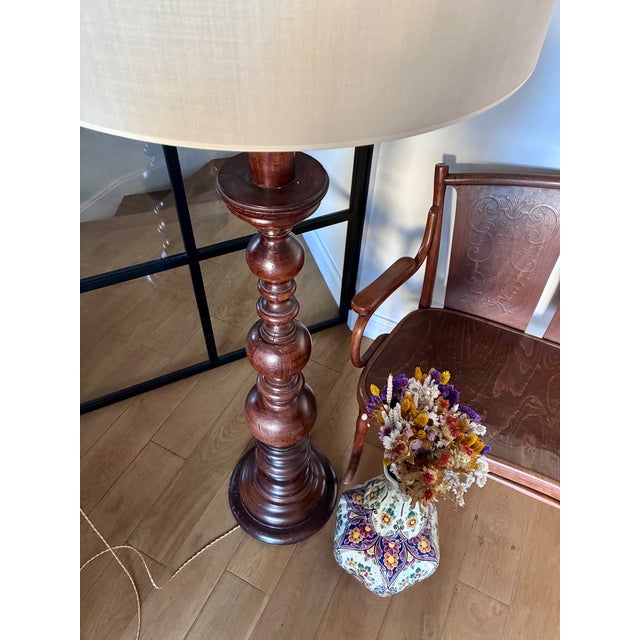 Vintage Colonial Floor Lamp in Wood, 1960 For Sale - Image 3 of 6