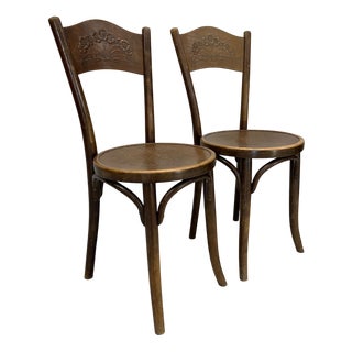 Embossed Bentwood Bistro Chairs, 1890s, Set of 2 For Sale