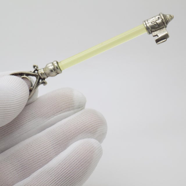 Vintage Italian Handmade Genuine Silver and Yellow Plexiglass Life Size Key Made in Taranto (Apulia) For Sale - Image 4 of 7