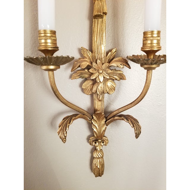 Vintage Pair of Friedman Brothers New York Louis XVI Style Gilt Gesso Wall Sconces For Sale - Image 10 of 18