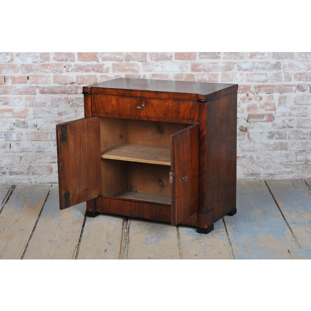 Biedermeier Credenza in Spruce and Walnut Veneer, Czech, 1830s For Sale - Image 9 of 12