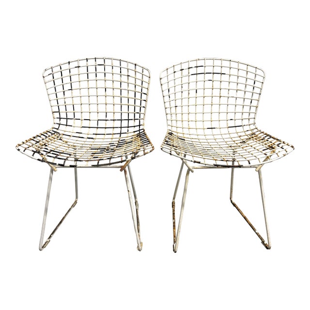 Pair Mid Century Modern Attributed Knoll Bertoia Chairs For Sale