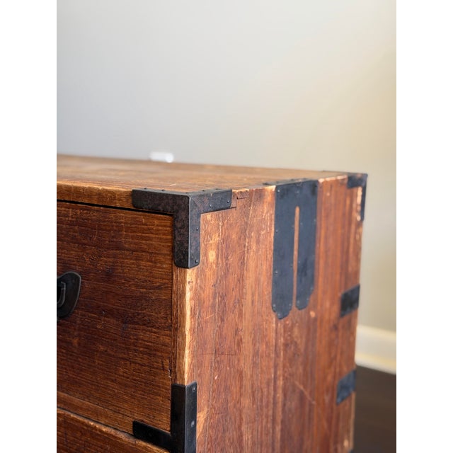 Brown Antique Japanese Tansu Chests, Pair – Meiji Style Kimono Storage With Iron Hardware For Sale - Image 8 of 12