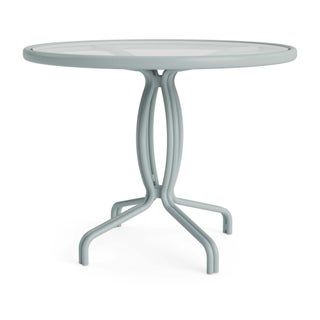 Brown Jordan Kantan Aluminum 36" Round Table in Harbor For Sale