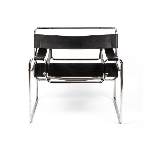 Bauhaus Wassily B3 Armchair in Chrome and Black Leather by Marcel Breuer For Sale - Image 3 of 6