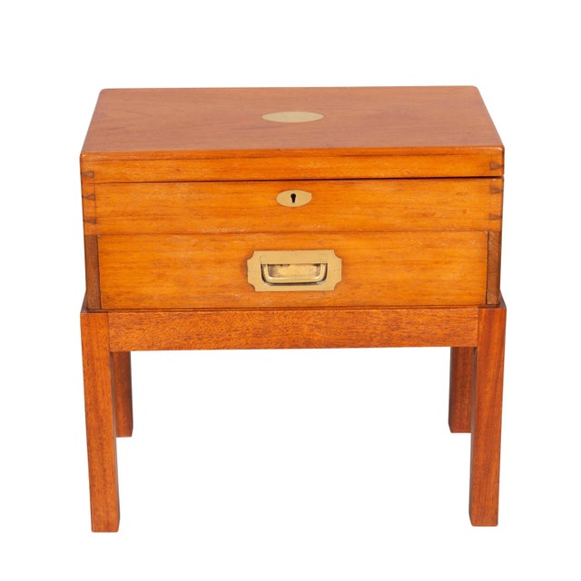 Mid 19th Century British Campaign Style Mahogany and Brass Game Box on Base For Sale - Image 5 of 12