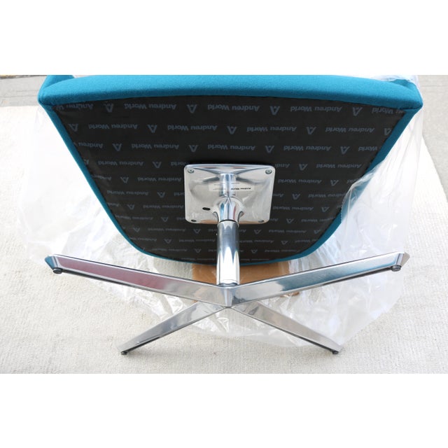 Contemporary Lievore Altherr Molina for Andreu World Alya Swivel Lounge Chair For Sale - Image 17 of 18