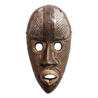 Tribal Vintage African Marka Bamana Mask / Sculptural Wall Object For Sale