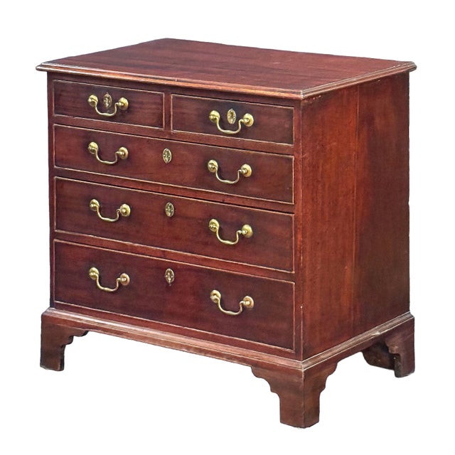 Georgian Small Chest of Drawers of Mahogany on Bracket Feet For Sale - Image 4 of 14