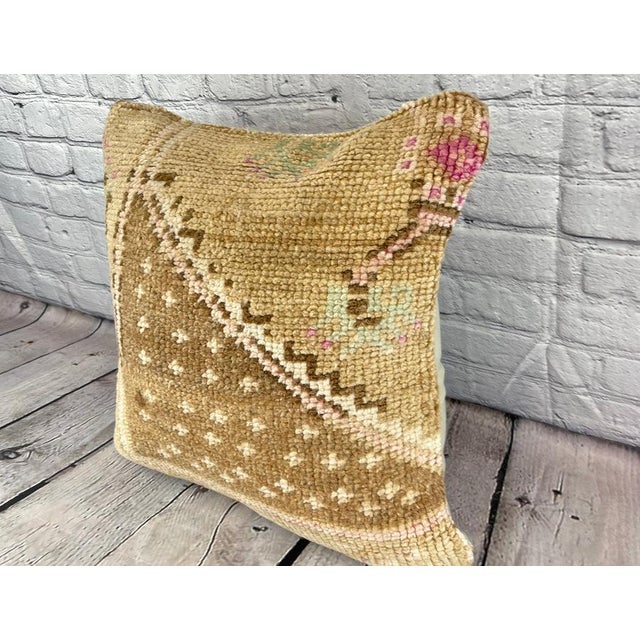 Vintage Pillow Case Turkish Rug Pillow Decorative Rug Pillow Dry cleaning only. PILLOW INSERT IS NOT INCLUDED