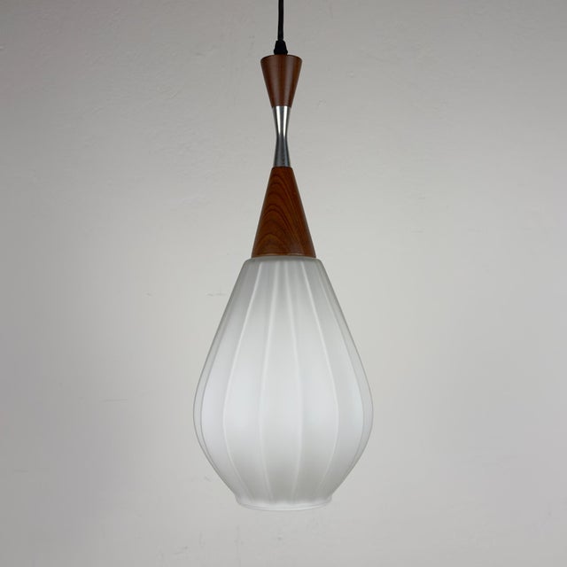 Vintage Pendant Lamp in Glass and Wood from Targetti Sankey, Italy, 1970s For Sale - Image 12 of 12