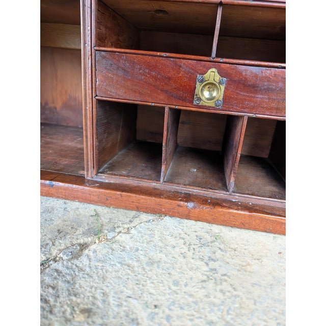 Early 20th-Century Desktop Specimen & Document Cabinet With Working Key For Sale - Image 18 of 18