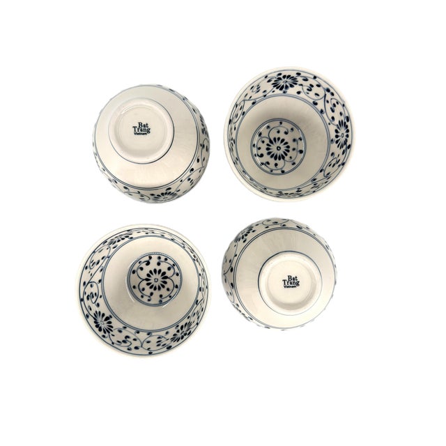 Ivory Set of 4 Bat Trang Vietnamese Ceramic Multipurpose Bowls With Hand Painted Floral Motif For Sale - Image 8 of 10