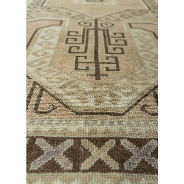 Turkish Turkish Vintage Rug 4' x 6'6" #19823 For Sale - Image 3 of 8