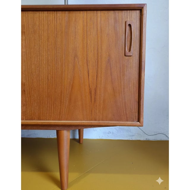 1950s Vintage Danish Teak Sideboard with Drawers and Doors, 1950s For Sale - Image 5 of 10