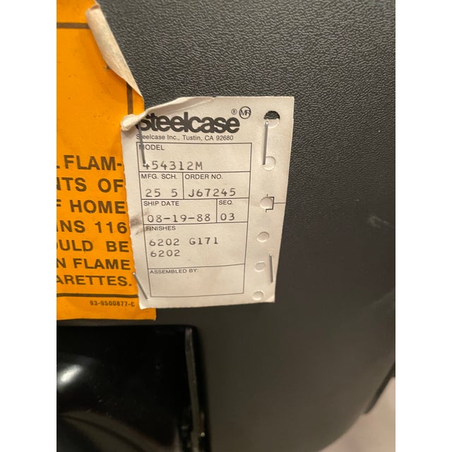 Textile Vintage 1988 Purple Steelcase Desk Office Chair For Sale - Image 7 of 9