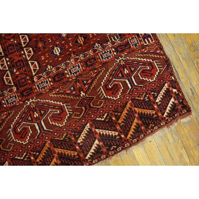 Red 19th Century Turkmen Engsi Carpet ( 4 7" x 5'2" - 140 x 157 ) For Sale - Image 8 of 12
