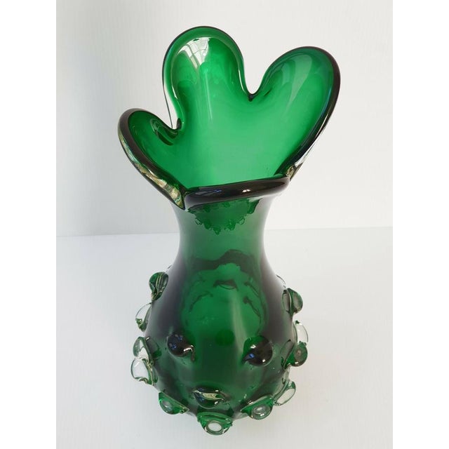 Mid-Century Modern Green Murano Glass Vase, 1960s For Sale - Image 3 of 6
