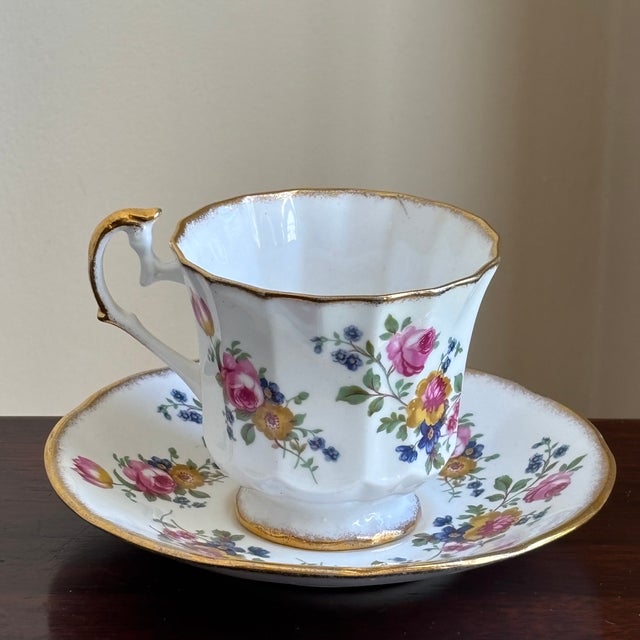 Mid 20th Century Mid-20th Century English Bone China Teacup For Sale - Image 5 of 17