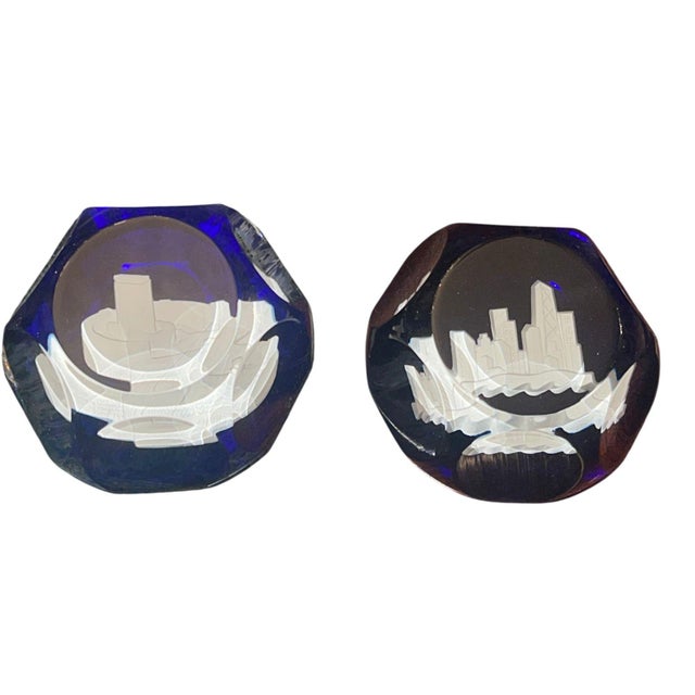Late 20th Century Seven Baccarat Pieces Including Crystal Paperweights and Sirius Crystal Sphere For Sale In Los Angeles - Image 6 of 10
