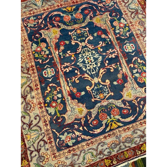 An Antique Turkish Rug from the Fertek Region with Hereke-Inspired Elegance This exceptional antique Turkish rug,...