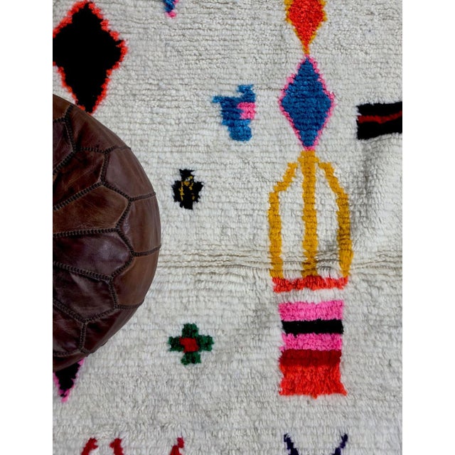 Artful Moroccan Azilal Rug - 9.2 X 7 Ft For Sale - Image 4 of 4