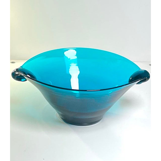 Turquoise 1940s Blenko Blob Handled Bowl #517l by Winslow Anderson For Sale - Image 8 of 12