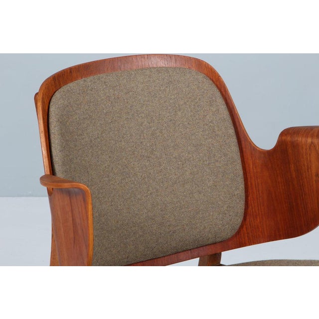Hans Olsen Danish Model 107 Lounge Chair in Oak Frame by Hans Olsen for Bramin, 1960s For Sale - Image 4 of 6