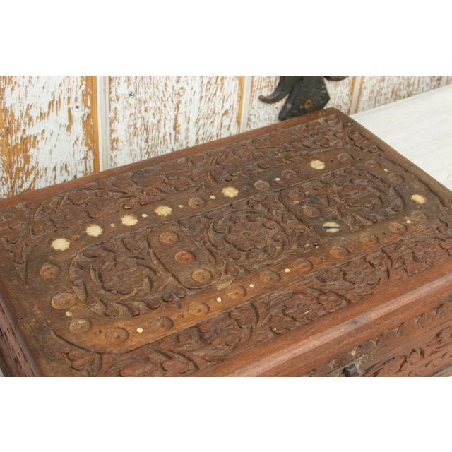 Antique Anglo Indian Carved Jewelry Box For Sale - Image 4 of 12