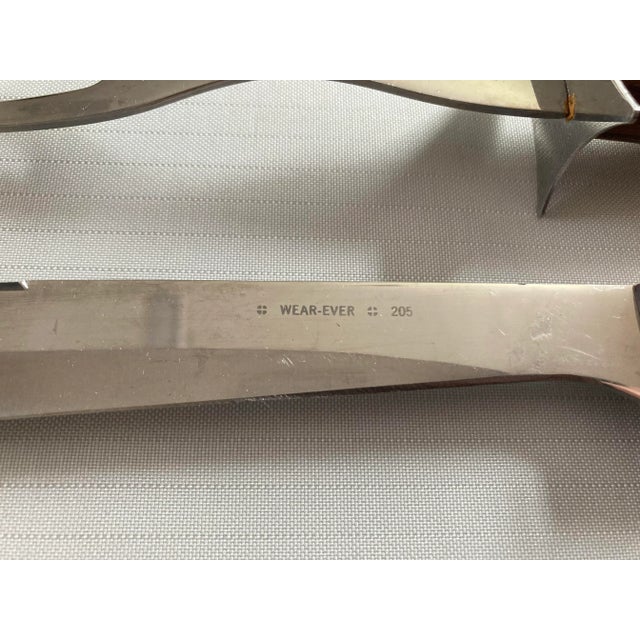 Mid-Century Modern Vintage Wear-Ever Stainless & Wood Craving 3 Pieces Set For Sale - Image 3 of 4
