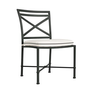 Brown Jordan Venetian Side Chair in Black Jade with Sea Salt and Castaway Welt Cushions For Sale