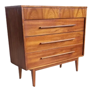 1960s Mid Century Dresser, 4 Drawers, Tapered Danish Legs