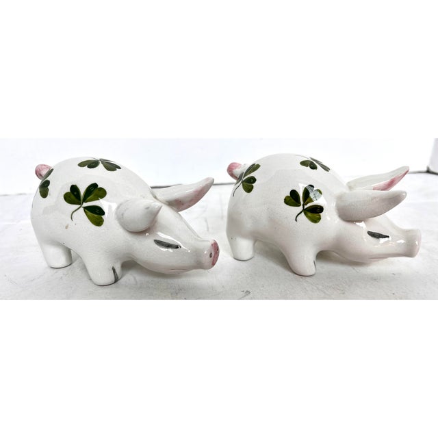 Ceramic Mid 20th Century Plichta Clover Design Hand Painted Ceramic Pigs - Set of 2 For Sale - Image 7 of 14