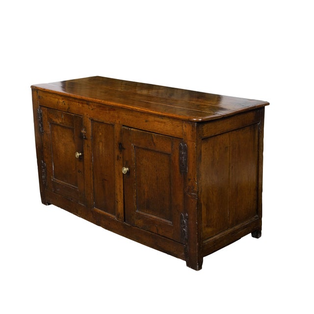English Georgian 18th Century Elm Buffet with Two Doors, Iron and Brass Hardware For Sale - Image 10 of 12