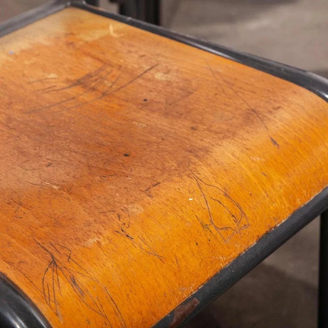 French Mullca Stacking Dining Chair, 1960s For Sale - Image 9 of 13