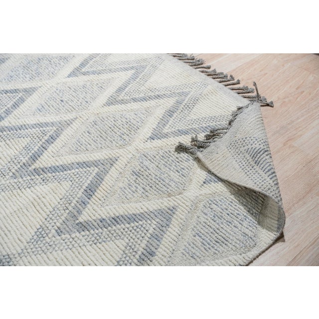 Textile Marrakech Alabaster Ivory Hand-Knotted Wool Rug Carpet, Geometric Design For Sale - Image 7 of 8