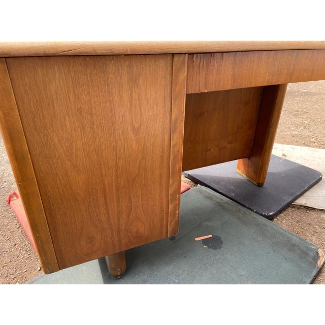 1960s Vintage Art Deco Mid Century Modern Desk For Sale - Image 9 of 12
