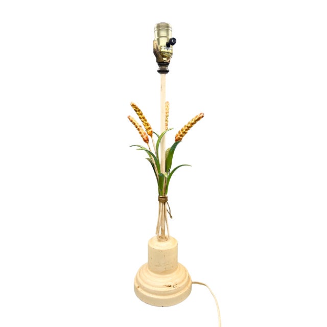 French Country Vintage Italian-Inspired Tole Wheat Sheaf Table Lamp – Hollywood Regency / French Country For Sale - Image 3 of 11