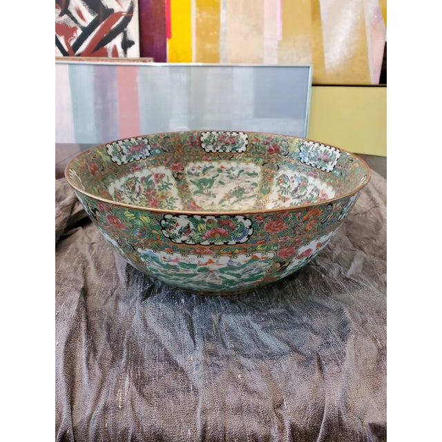 Chinese Antique Chinese Porcelain 200 Years Old Palace Bowl For Sale - Image 3 of 12