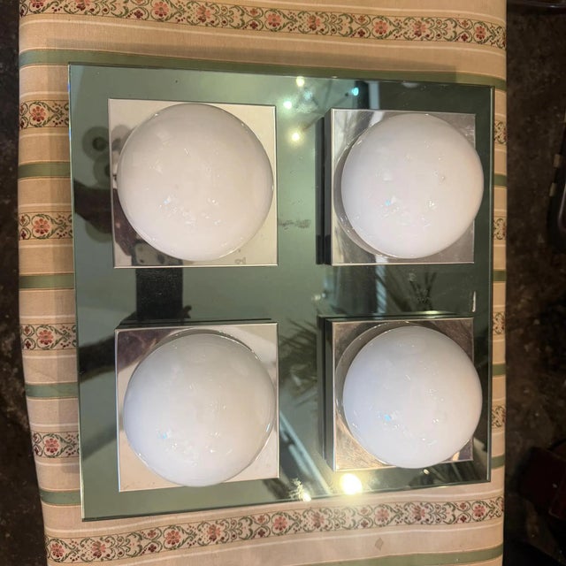 A 1970s Space Age Square Chromed Metal and Glass Italian Ceiling Light by Veca For Sale - Image 6 of 15