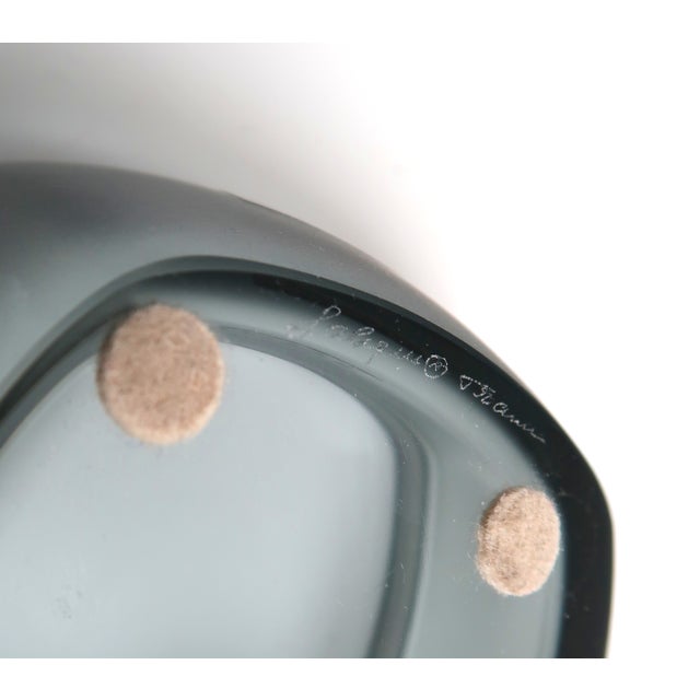 Gray Lalique (France) - Exquisite Smoke Gray (Rarest Color!) Clear and Frosted "Mirabel" Powder Box, Retired. For Sale - Image 8 of 13