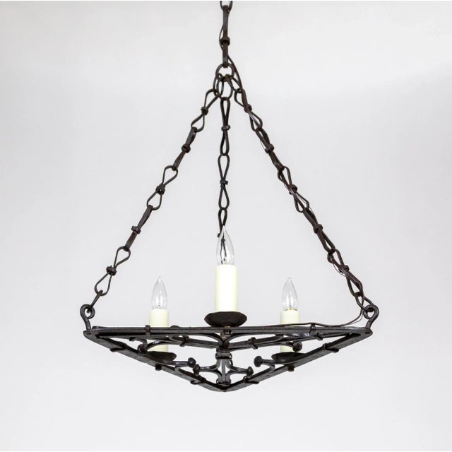 Early 20th Century Flat Triangular Wrought Iron Gothic Revival 3-Light Chandelier For Sale In San Francisco - Image 6 of 11