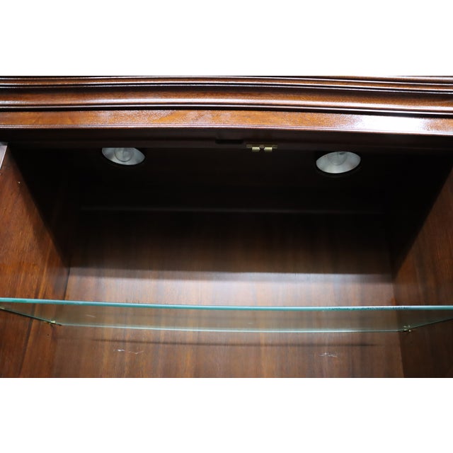 Henkel Harris Virginia Galleries Genuine Mahogany Two-Piece Breakfront China Cabinet For Sale - Image 10 of 17